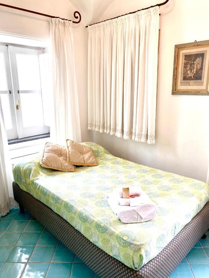 Bed and Breakfast Il Campanile sulla Piazzetta Capri Esterno foto
